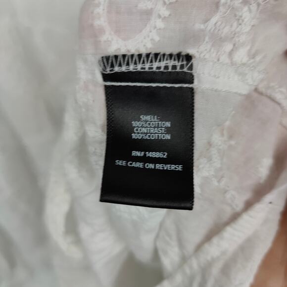 Torrid Embroidered Button Up Shirt Womens 3X White Cotton Paisley Top Preppy - Picture 7 of 8